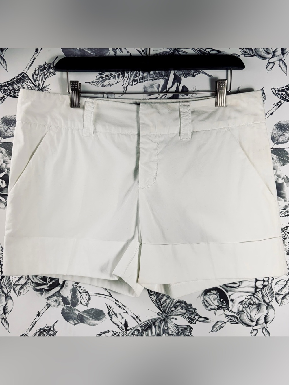 Billy Blues White 100% Cotton Cuffed Shorts, Sz 10